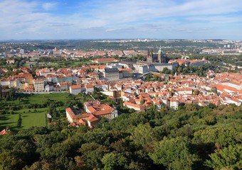 Fototapeta na wymiar Zobacz do starego miasta Pragi z Zamku Praskiego.