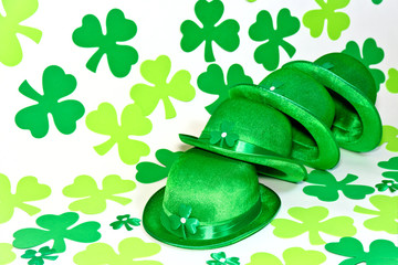 Clover and Irish  hat for saint patrick day