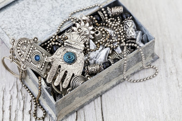 Schmuck Fatimas Auge