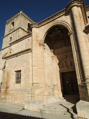 Iglesia La Trinidad de estilo Gótico en Alarcón, España.