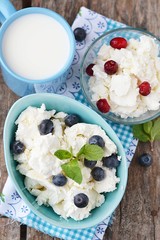 cottage cheese with  blueberry