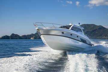 motor boat rio yacht - 48864536