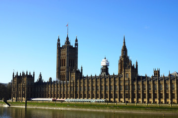 Obraz na płótnie Canvas Pałac Westminsterski i nabrzeże, London.