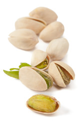 Fototapeta premium Pistachios on white background_I