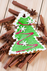 Gingerbread Christmas tree, cinnamon and anise, view from above