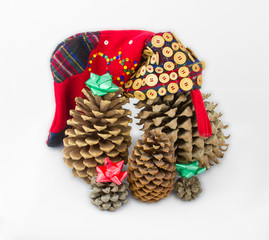 Pine cones decorated for Cristmas.