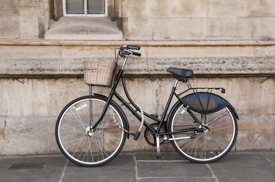 Vintage Bicycle at Cambridge, UK