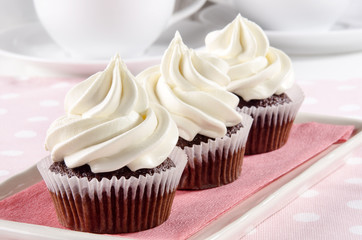 Schokoladen cupcake mit Buttercreme