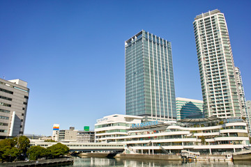 Naklejka premium 横浜駅東口 商業施設