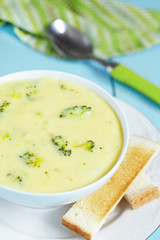 Broccoli and cheddar soup