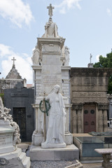 Fototapeta na wymiar Statue in the Recoleta Cemetery