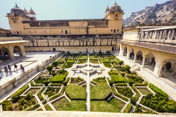 Fotobehang Beautiful gardens in Amer Fort, Jaipur, India © travelview