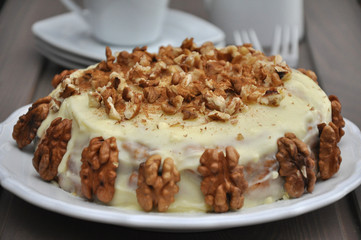 Karotten Walnuss Kuchen