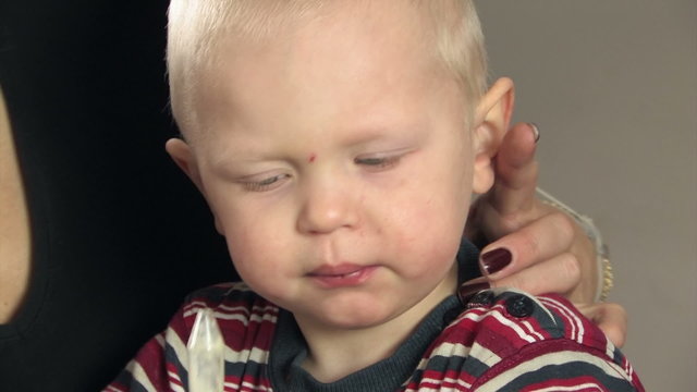 grouse footage of nasal snot