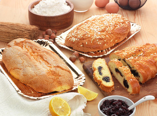 Ciambella con marmellata - Emilian typical cake, donut
