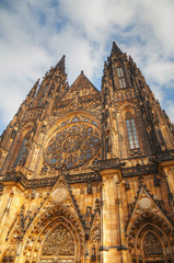 Fototapeta na wymiar Katedra Świętego Wita w Pradze exterior