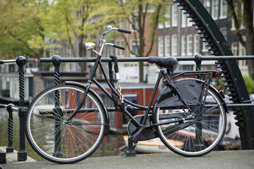 Naklejka na ściany i meble Fahrrad in Amsterdam,Niederlande