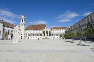 Fototapeta na wymiar Wydział Filozofii Uniwersytetu w Coimbra, Portugalia