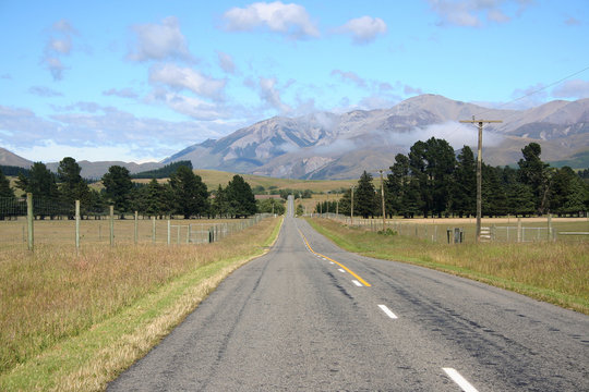 Scenic mountain road,New Zealand South Island roadtrip