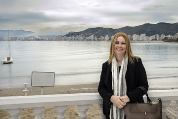 en tiempo malo buena cara