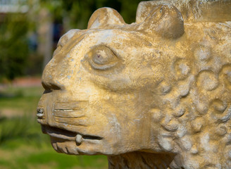 Fototapeta na wymiar tiger statua