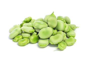 raw broad beans