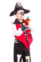 stolzer Pirat mit Papagei und Hakenhand