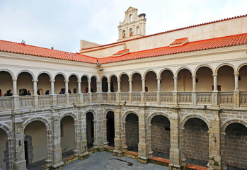 Fototapeta premium Claustro de la Iglesia de Santiago, Calera de León