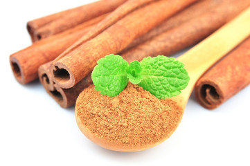 Cinnamon sticks