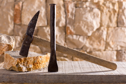 Hammer tools of stonecutter masonry work