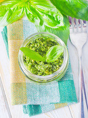 pesto