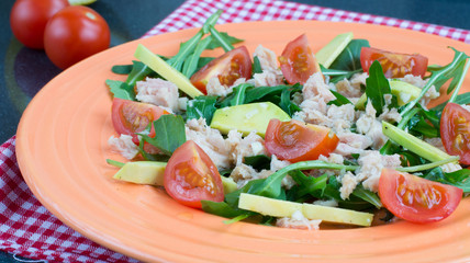 Salad with cheryy tomatoes, tuna and avocado