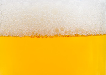 Brasserie foam in the glass