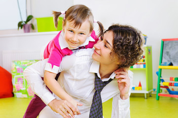 Obraz premium Happy mother and little daughter
