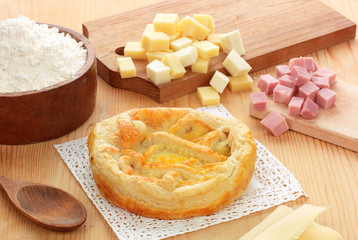 Torta salata al formaggio - Salt pie with cheese