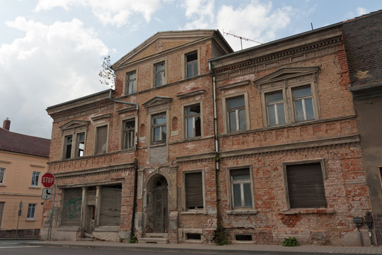 leer stehendes Haus in Sachsen, 2