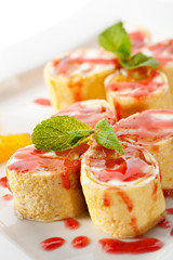 Sweet Fruit Sushi Roll