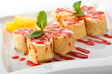 Sweet Fruit Sushi Roll © Ryzhkov