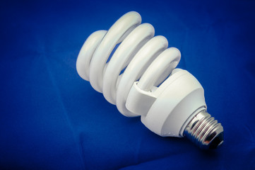 Energy efficient light bulb