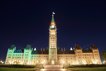 Fototapeta premium Ottawa Parliament Hill building