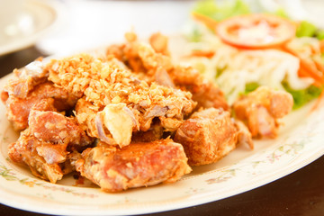 Fried pork with garlic.