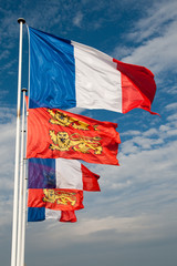 Bandiere al castello di Caen - 49106506
