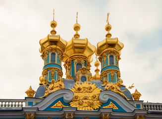 Fototapeta na wymiar Dome of the Church of the Catherine Palace in Tsarskoye Selo