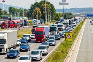 Stau auf Autobahn