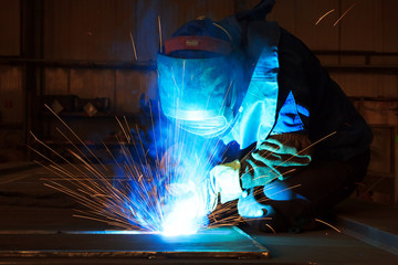 Schweißer bei der Arbeit