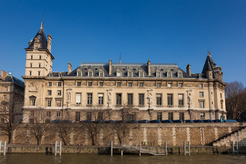 Fototapeta na wymiar Architecture of Paris, Ile de France, France