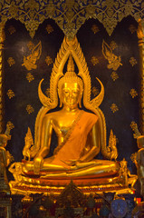 タイの黄金仏像