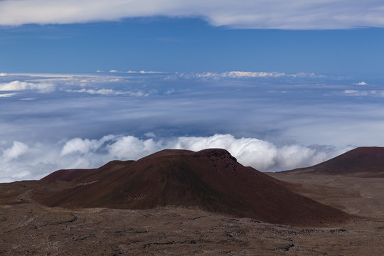 volcanic crater at mauna Kea summit