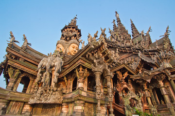 Fototapeta premium sanctuary of truth in Chonburi thailan