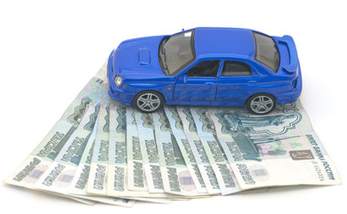 Модель автомобиля на деньгах